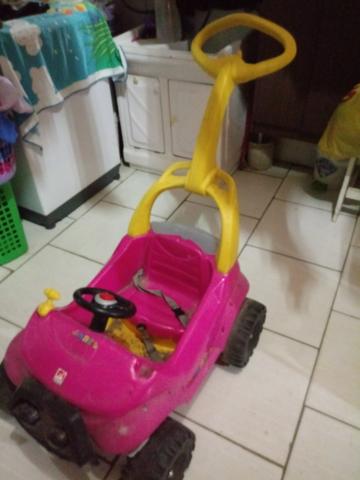 Carro de infantil com pedal - Foto 2