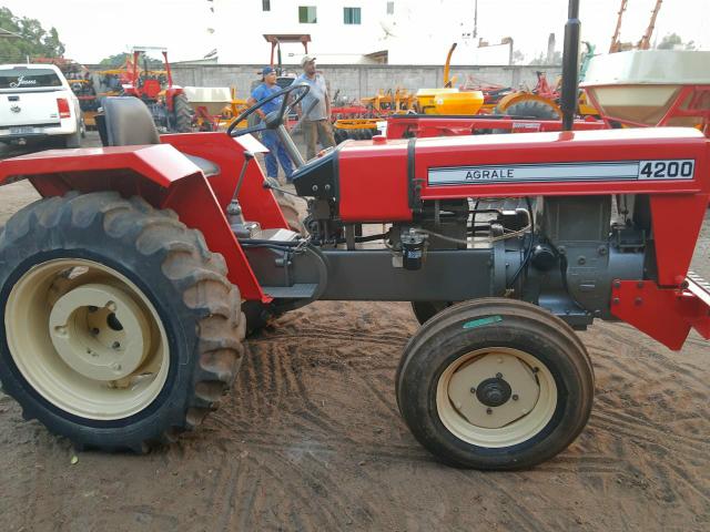 Trator Agrale 4200 ano 91