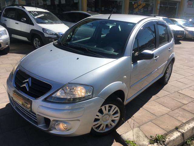 C3 1.6 automático 2ª dona só 53.000km zerado estepe não rodou placa i - Foto 2