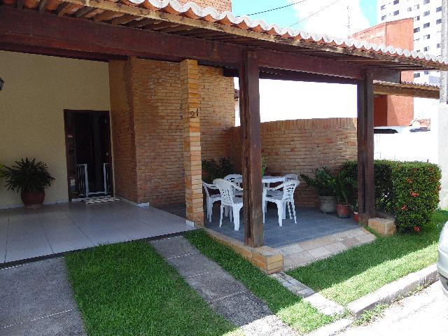 Casa - Cond. 4 Esta?ões - Ema?s - 140m2 - 3 quartos - 2 vagas -SN - Foto 4