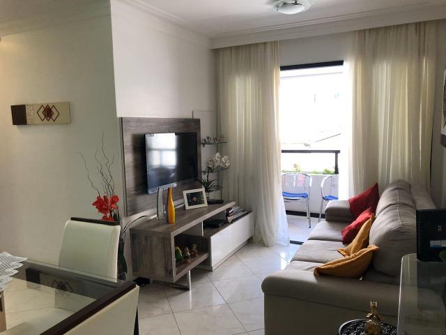 Costa Azul 3/4 com suíte e varanda próximo Sport Point - Foto 2