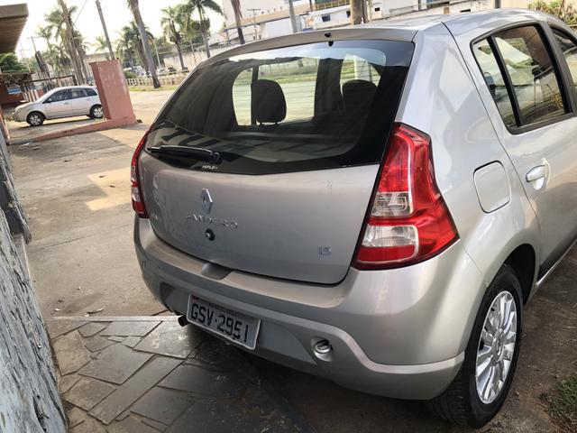 Sandero Privilegie 1.6 - Foto 5