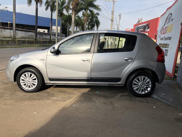 Sandero Privilegie 1.6 - Foto 2