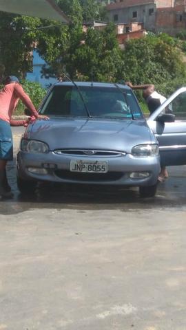 Vendo Escort europeu 98 99