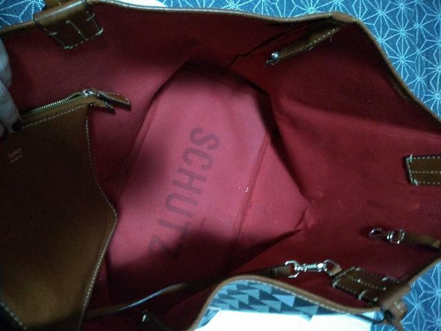 Bolsa modelo Nina Triangle Schutz - Foto 3