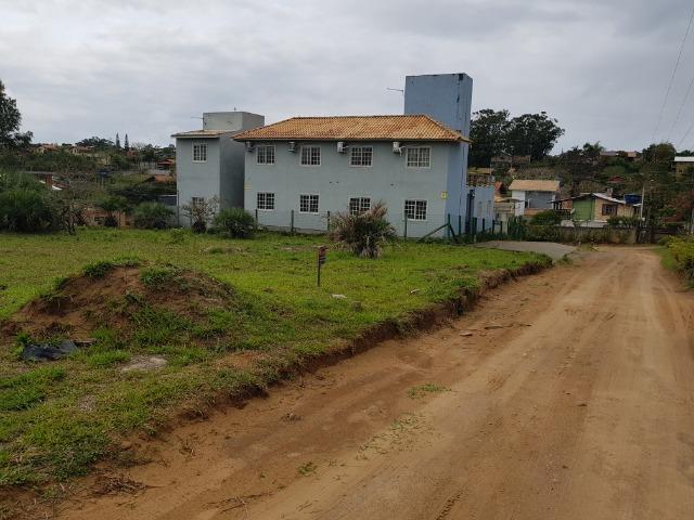 Terreno na Praia do Rosa Imbituba SC para moradia ou pousada próximo ao centro do Rosa