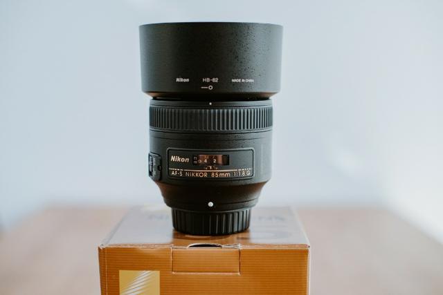 Lente Nikon 85mm f1.8 G - praticamente nova - Foto 4
