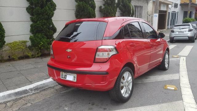 Chevrolet - Agile LTZ 1.4 Flex 2014 Vermelho Completo Super Novo Doc OK - Foto 4