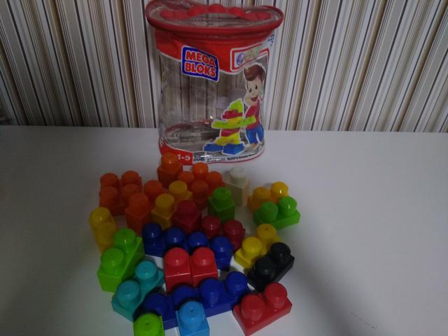 Blocos Mega Blocks semi novos