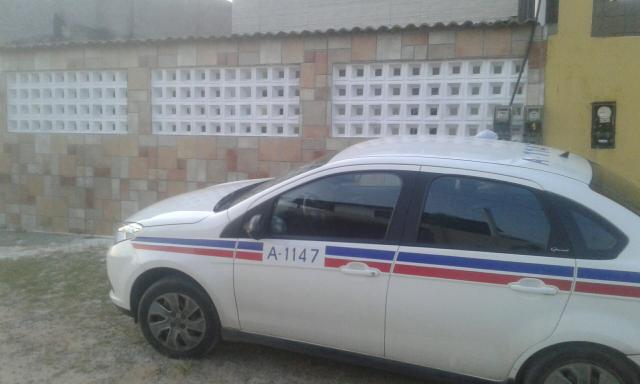 Alugo casa em jauá - Foto 6