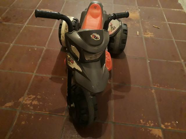 Moto elétrica infantil - Foto 3