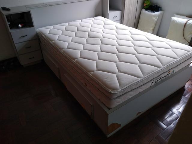Jogo de quarto casal com colchão - Foto 5
