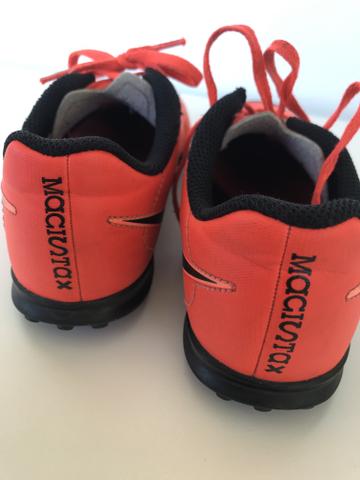 Chuteira Nike infantil - Foto 3