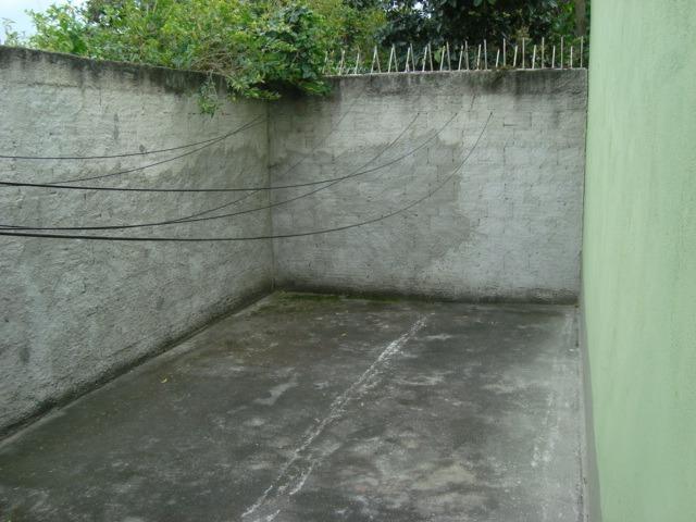 Kitinetes ótima localização e muito familiar - Foto 7