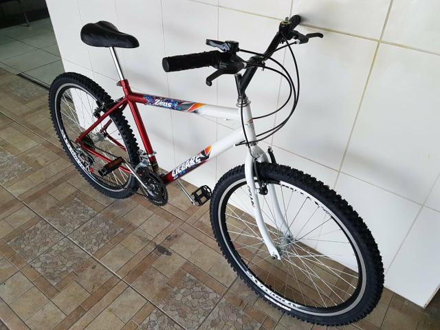 Bicicleta aro 26 aero nova - Foto 2