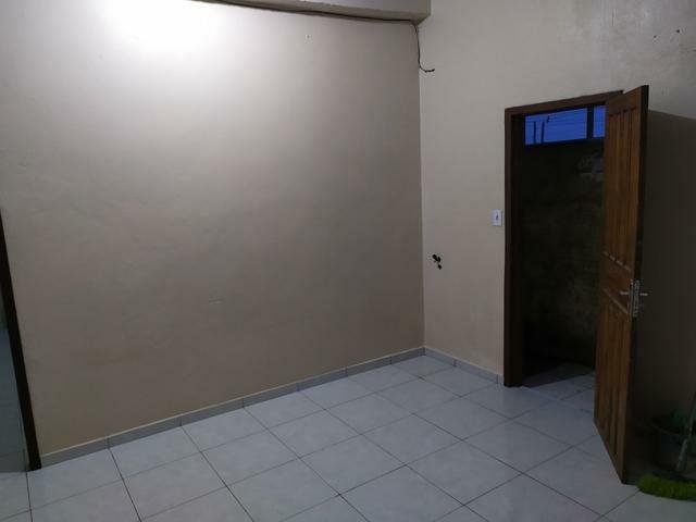 Aluga-se kitinete no bairro Itinga LIVRE de taxas - Foto 3