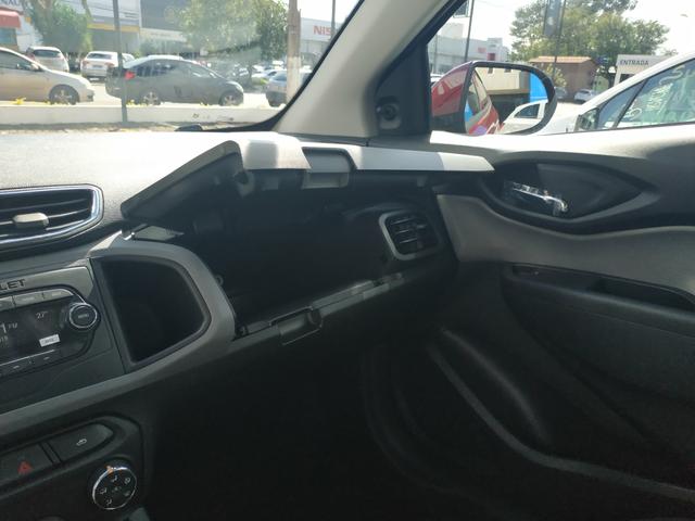 GM - Chevrolet Onix LT 1.0 - Foto 8