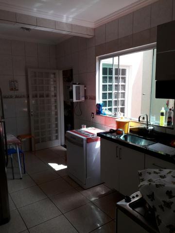 Vendo excelente casa na QS 7 ótima localização e acabamento moderno - Foto 15