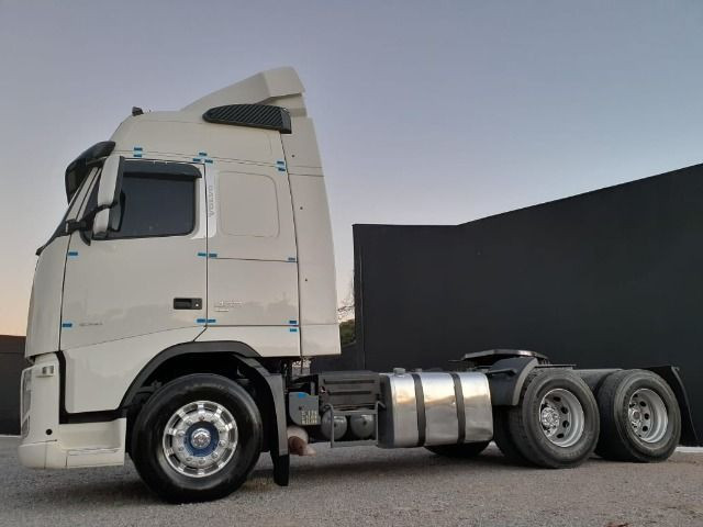 Volvo Fh 460 Trucado 6x2 Teto alto único Dono - Foto 3