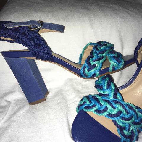 Sandália Arezzo N° 34 ORIGINAL NUNCA USADO! - Foto 3