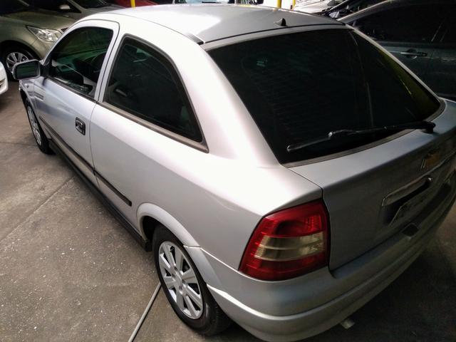 Astra gl 1.8 completo+ gnv + ipva pago novinho - Foto 6