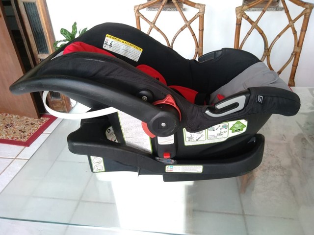 Bebê conforto carrinho completo Urbini! - Artigos infantis - Caji, Lauro de  Freitas 900436032 | OLX
