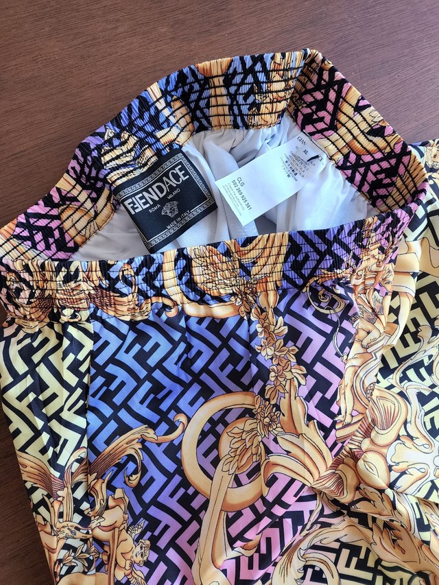 Conjunto Fendace fendi + versace  - Foto 5