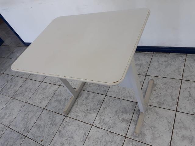 Mesa para escritório