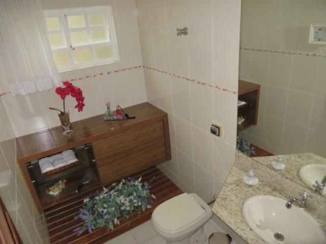 Excelente Casa, 3 quartos, 3 suites, duas cozinhas, mobiliado - Foto 16