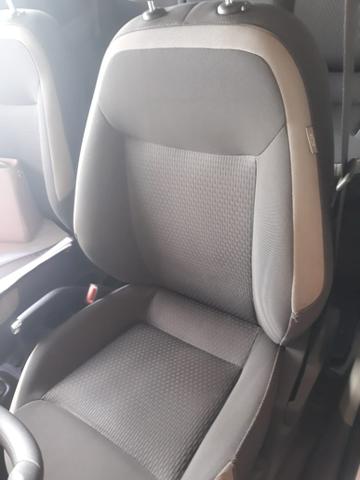 Chevrolet Spin 1.8 ano 2013 Completa - Foto 4