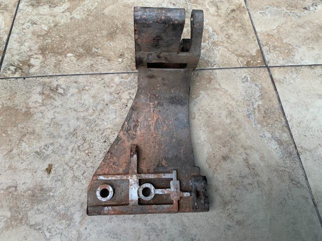 Suporte alternador /bomba de oleo gm s 10 2,0 original - Foto 4