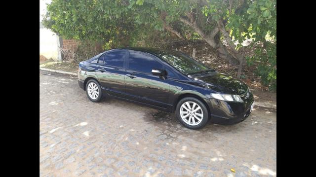 Civic - Foto 3