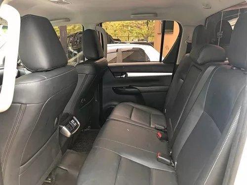 Toyota Hilux 2.8 SRX 4X4 CD 16V DIESEL AUTOMÁTICO - Foto 6
