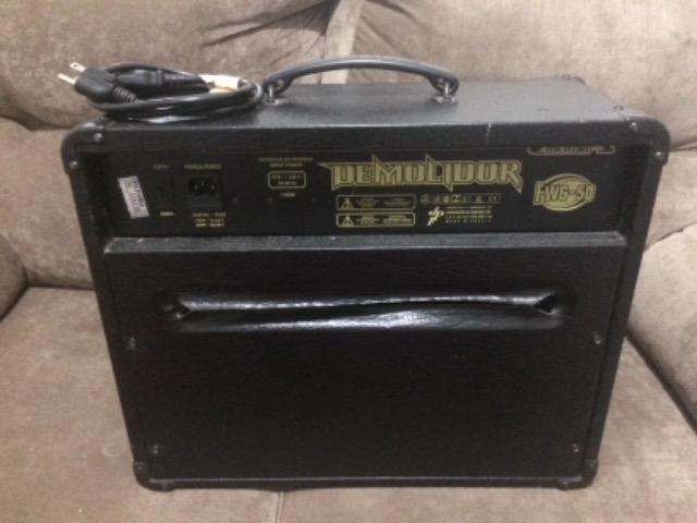 Amplificador meteoro Demolidor Fwg50 - Foto 2