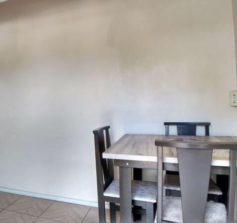 Linda casa de 2 quartos em Oswaldo Cruz - Foto 4