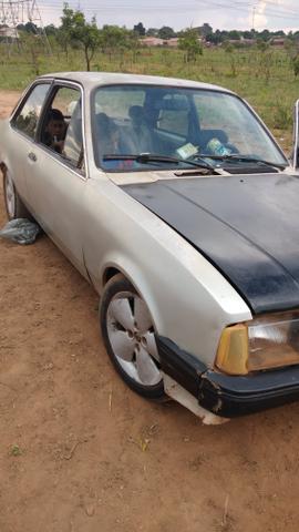 Chevette tá andando pra todo lado só tem o 2016