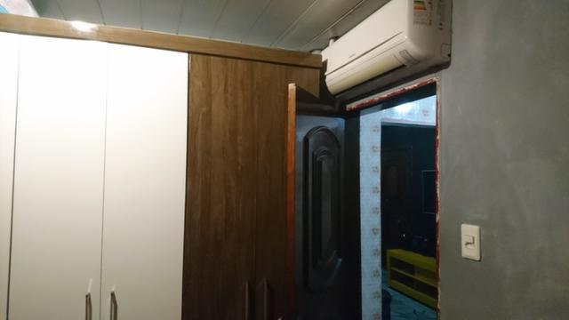 Casa mobiliada + quintal + garagem e ar cond. 12000btus SÓ 1500,00 - Foto 2