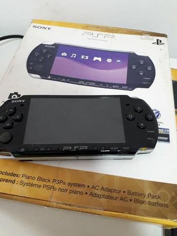PSP no estado na Caixa. Acompanha 9 jogos + Cabo A/V - Foto 2