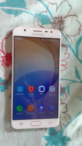 J7 32g 400 reais