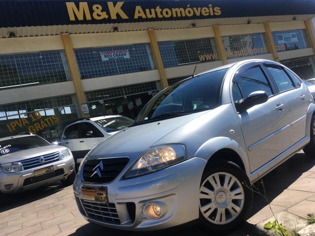 C3 1.6 automático 2ª dona só 53.000km zerado estepe não rodou placa i