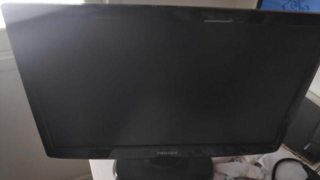 Monitor LCD de barbada - Foto 3