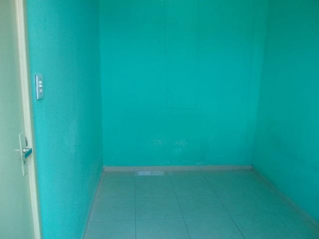 Aluga-se casa em Plataforma, não respondo chat, somente whatsapp - Foto 4