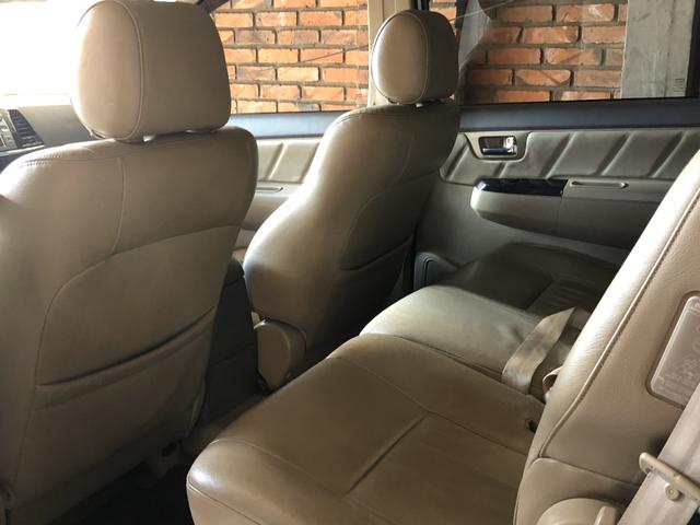 SW4 2013 diesel 7 lugares pneus BF novos - Foto 9