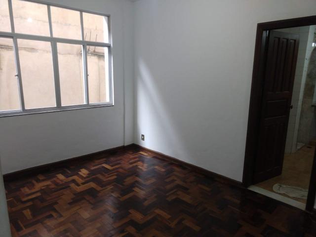 Oportunidade!Apartamento,Reformado,70m²2/4 amplos no Centro,Salvador(bem localizado)