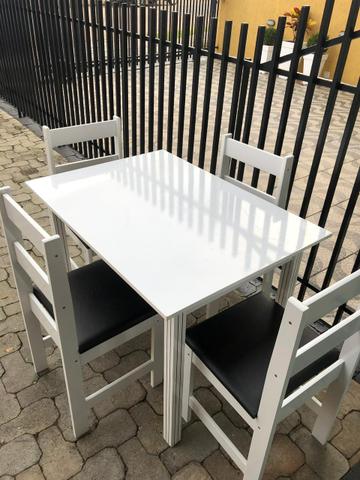 Mesa com 4 cadeiras em MDF - entregamos - Foto 2