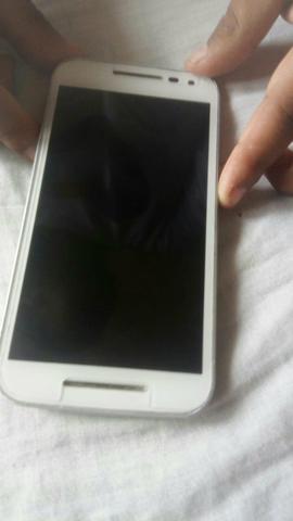 Vendo moto G3 novo com película