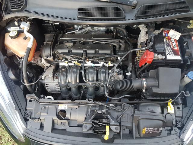 Vendo Fiesta HA 1.5L NOVÍSSIMO - Foto 8