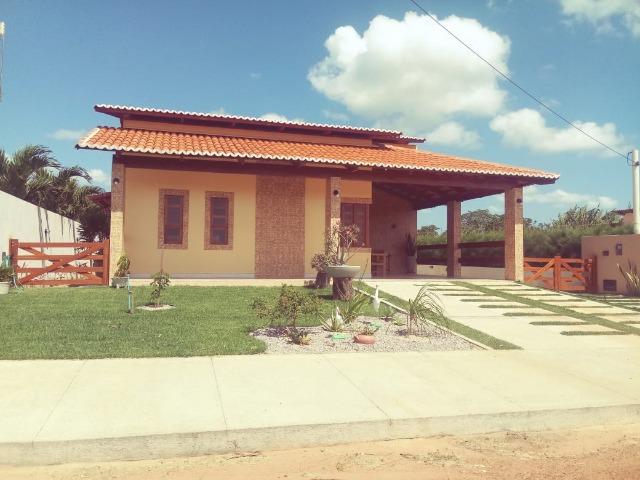 Linda casa no condomínio fazenda real 1 e 2, 3 quartos, suíte, excelente área de lazer