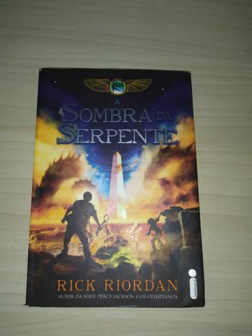 A sombra da serpente- AS CRÔNICAS DOS KANE