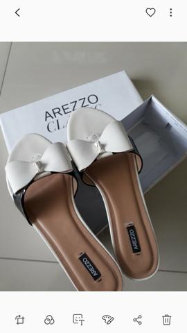 Vendo Chinelo Original Arezzo Novo
